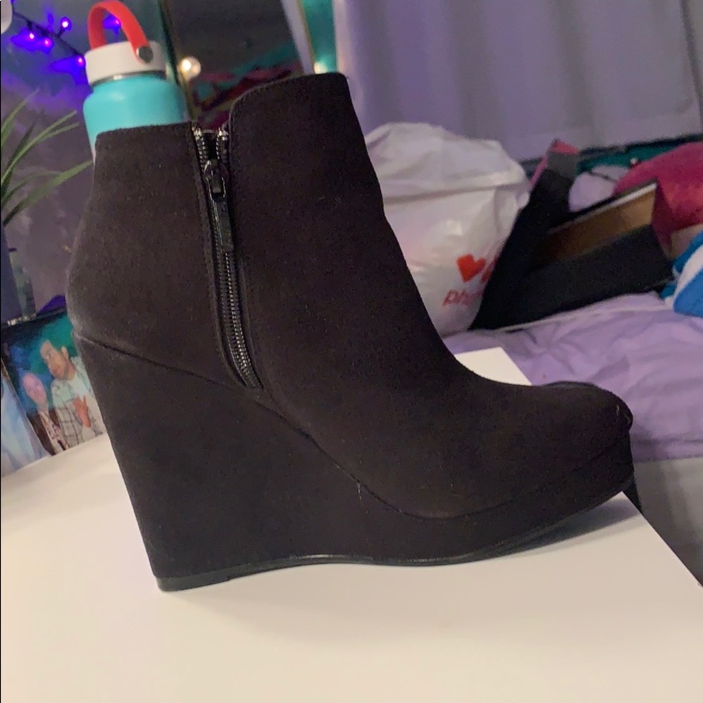 Sleek Platform Wedges